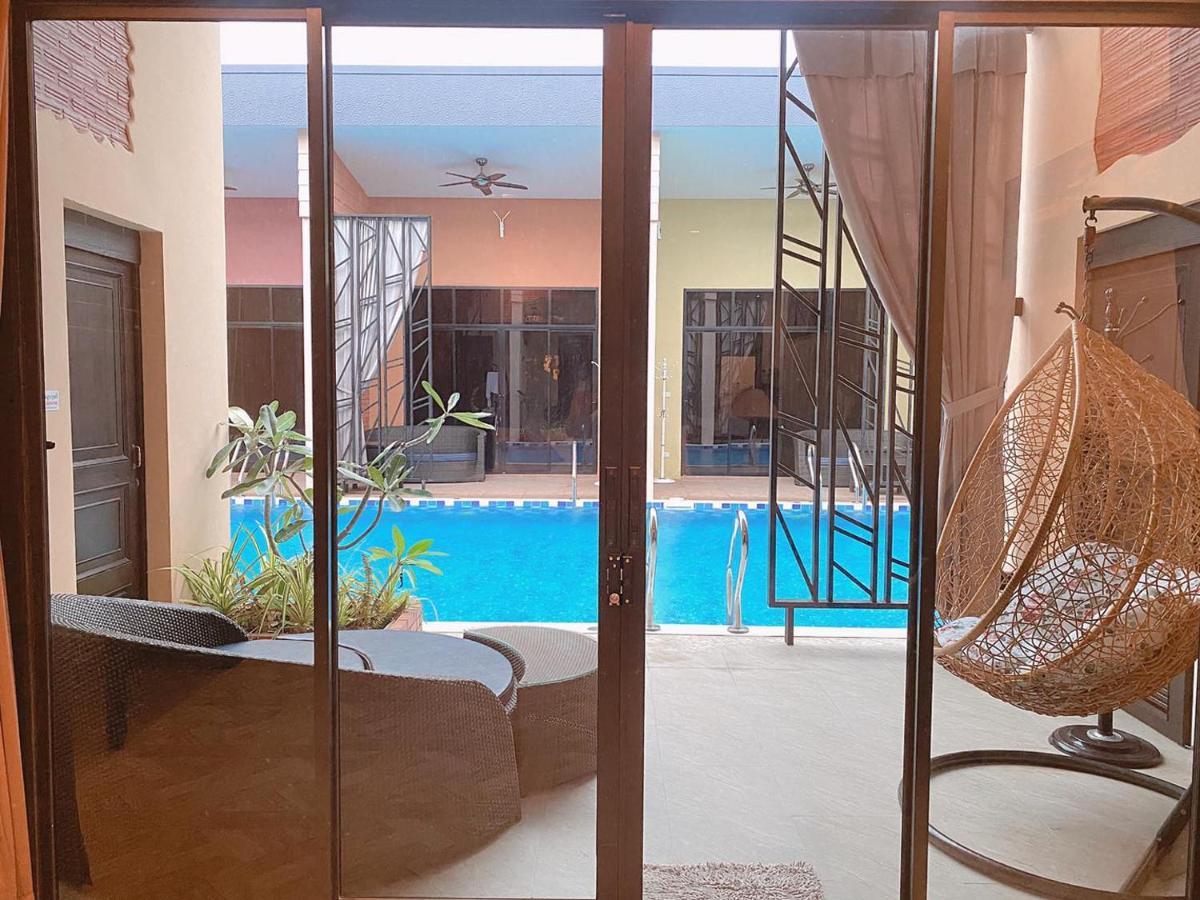 Baan Noppadol Loft Hotel 3*