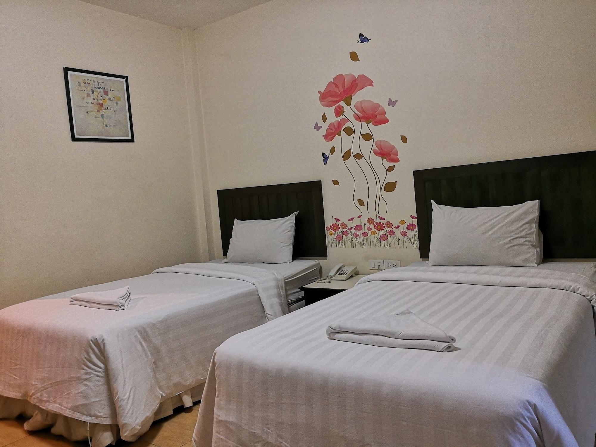Baan Suksiri 3*