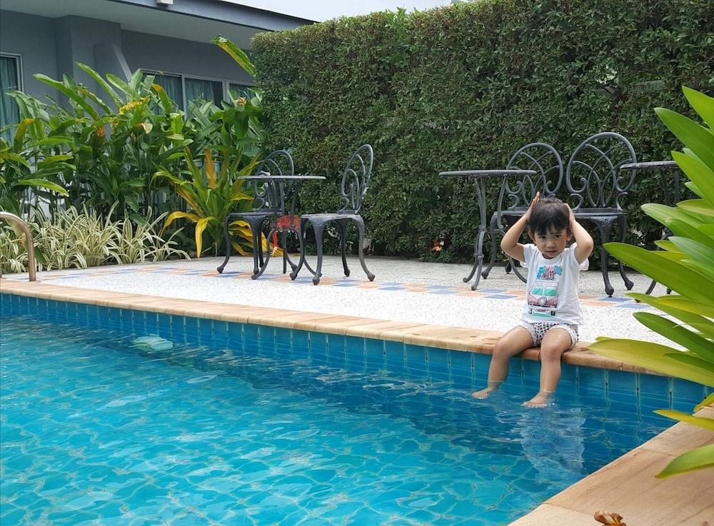 Baan Suksiri Hua Hin