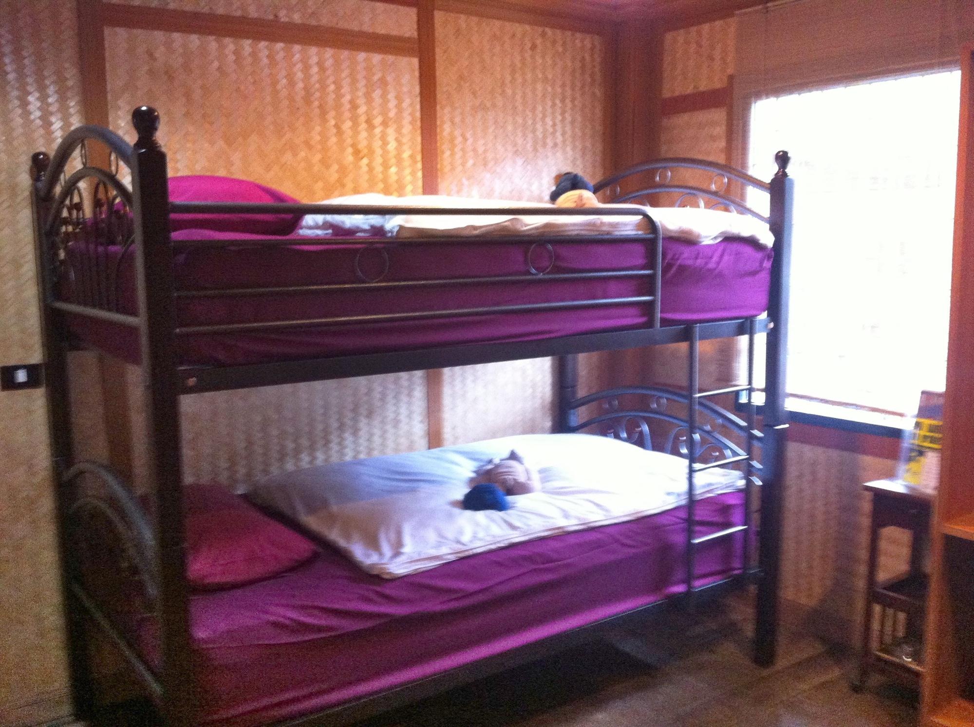 Sukkasem Guest house