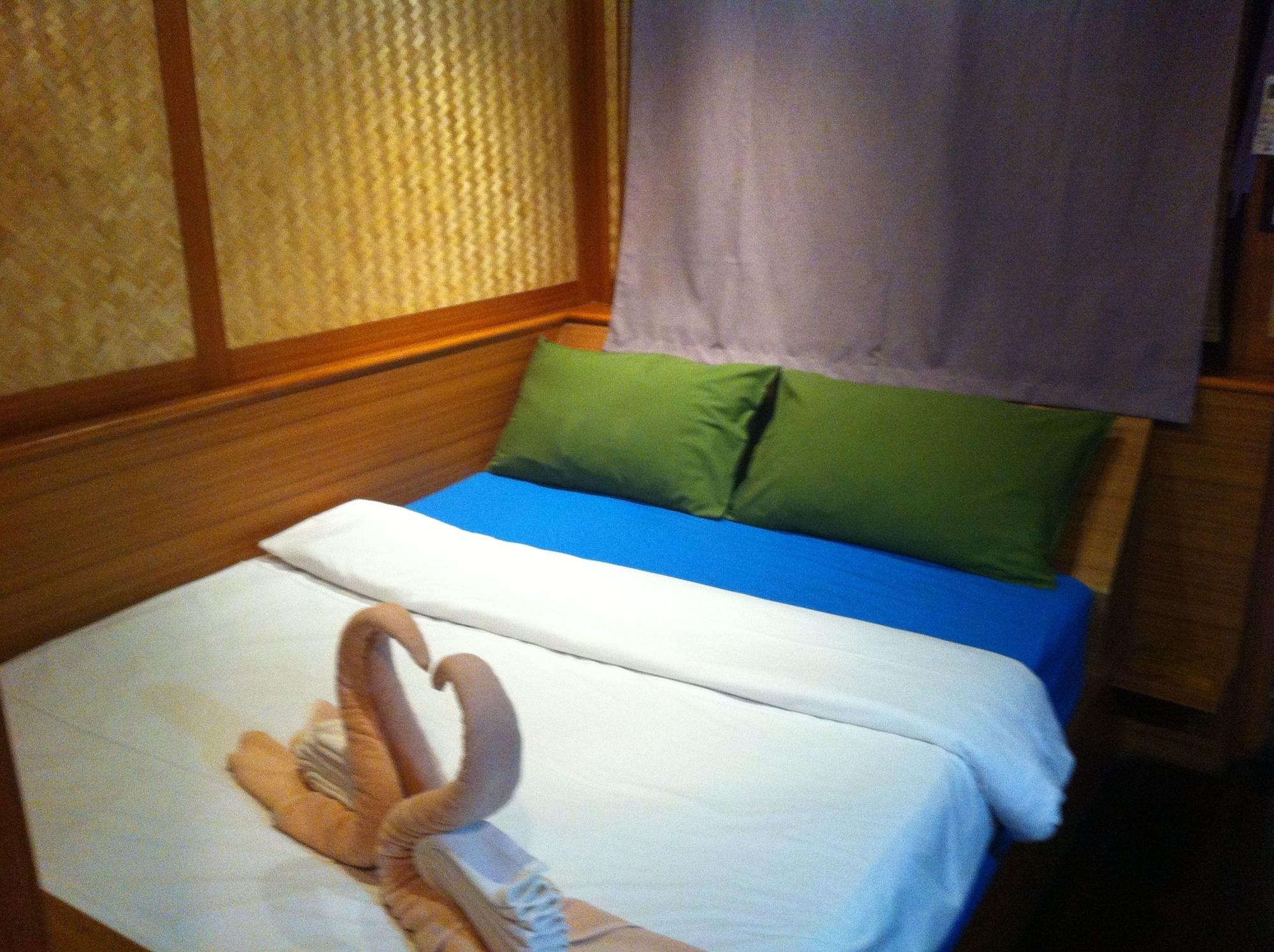 Guest house Sukkasem 2*