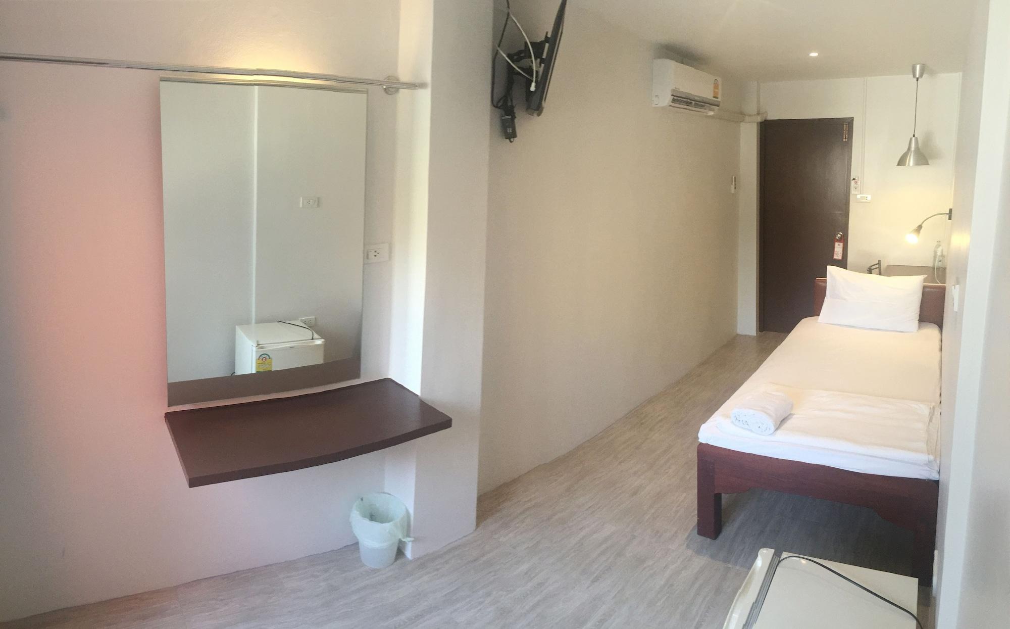 Chaba Hotel 2*