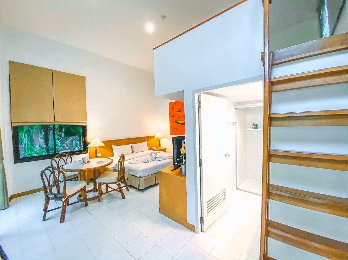 Nern Beachfront Hotel HHQ