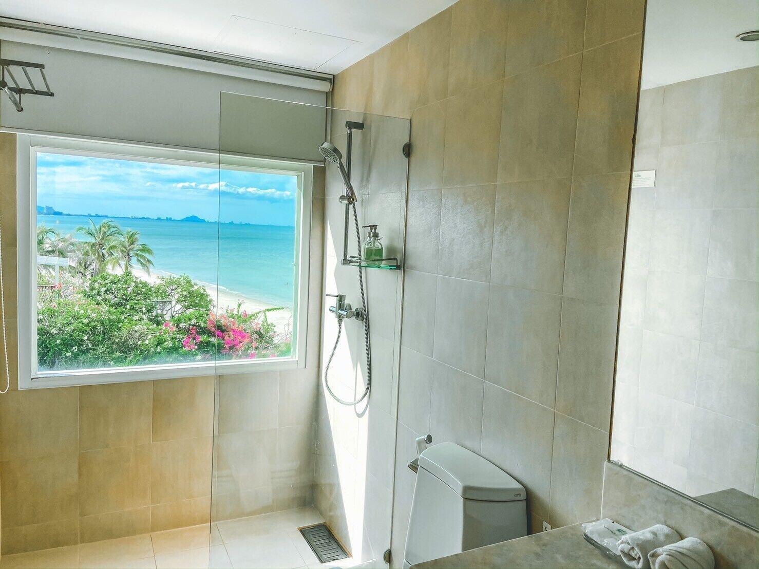Nern Beachfront Hotel 3*