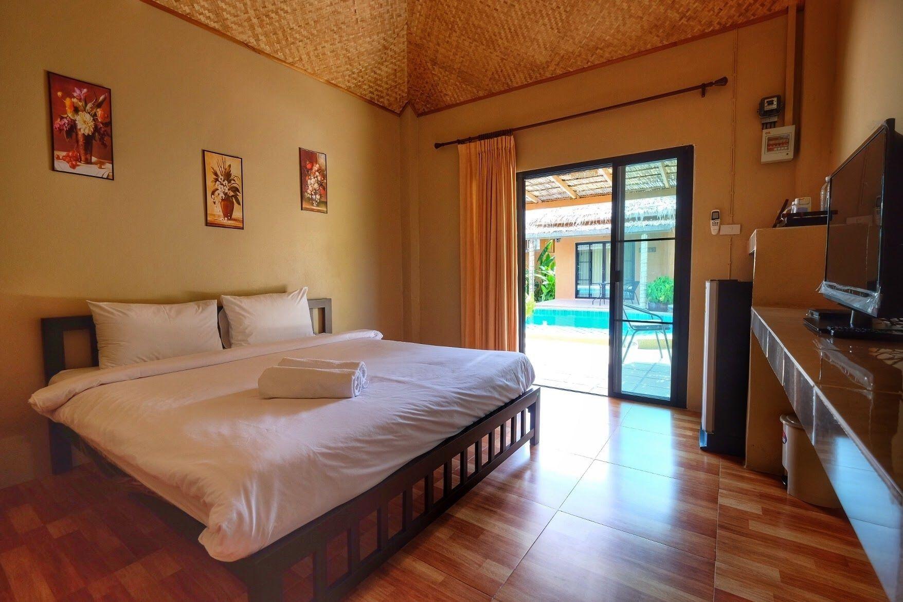 Panisara Pool Hotel