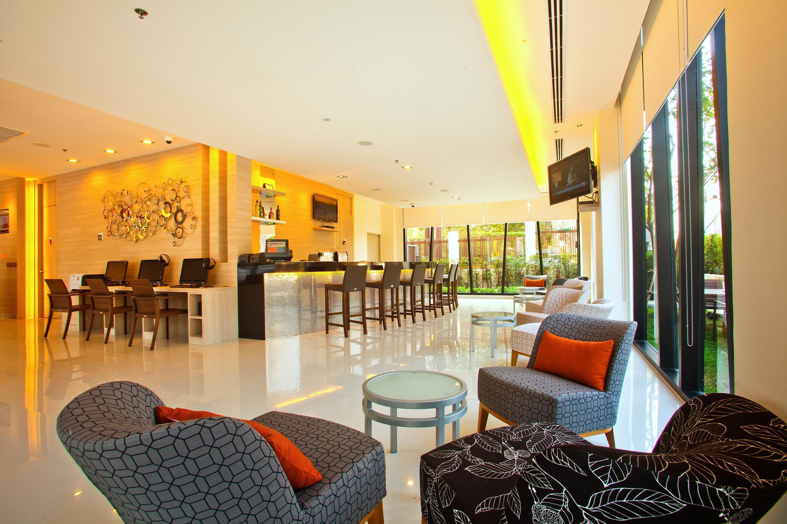 Ibis Hotel 3*