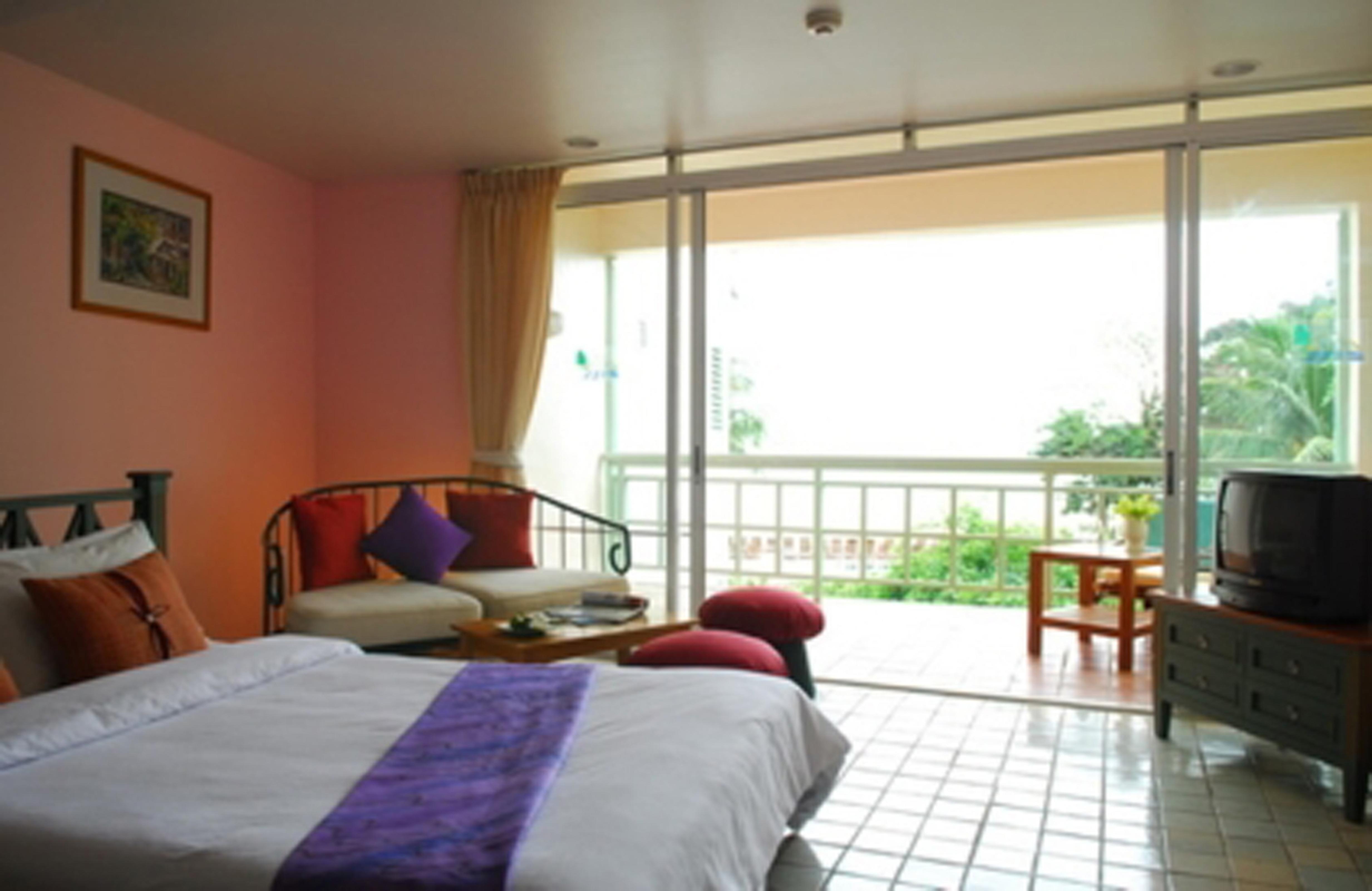 Chom View Hotel, 3* Hua Hin