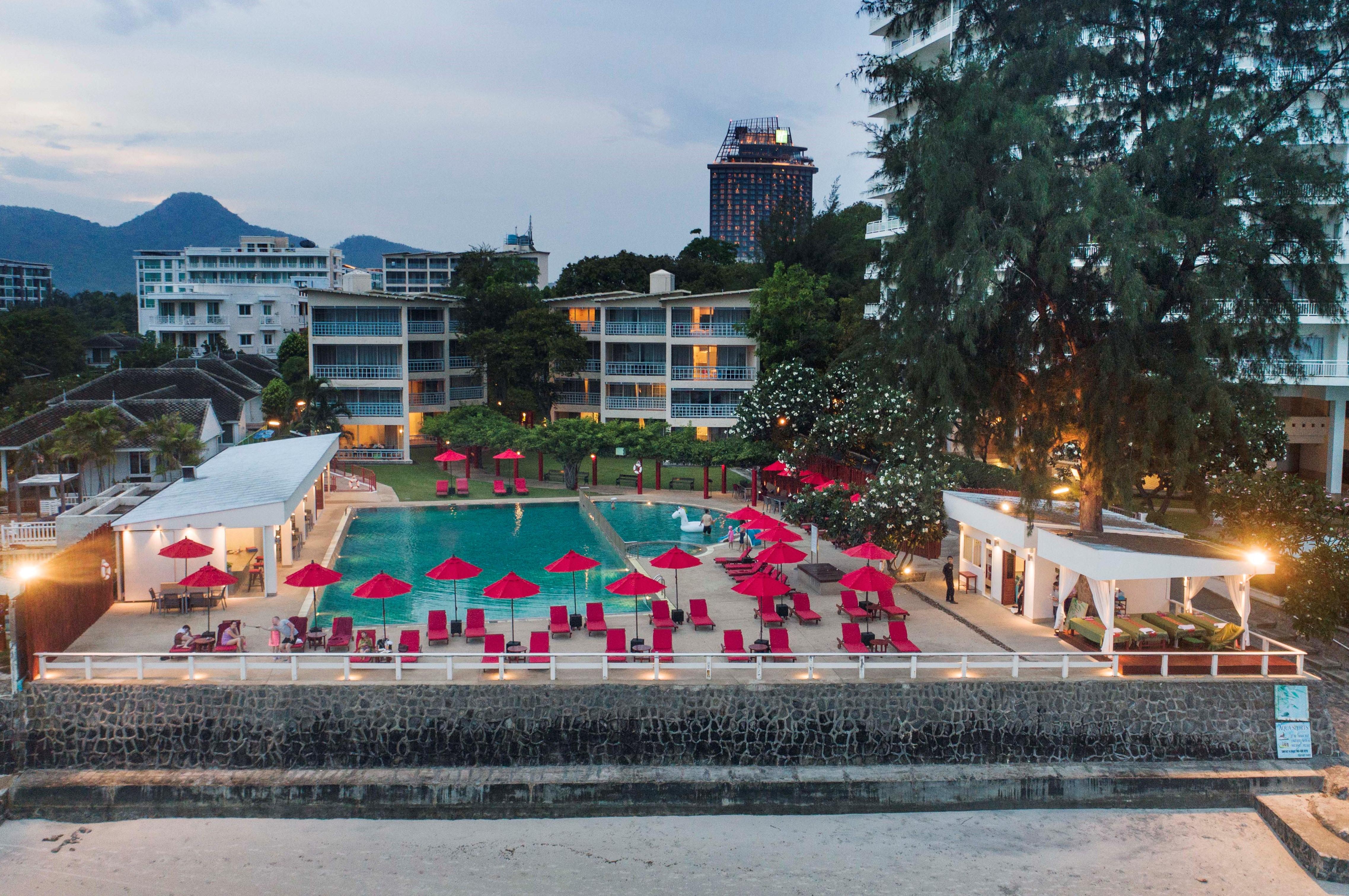 Chom View Hotel, 3* Hua Hin