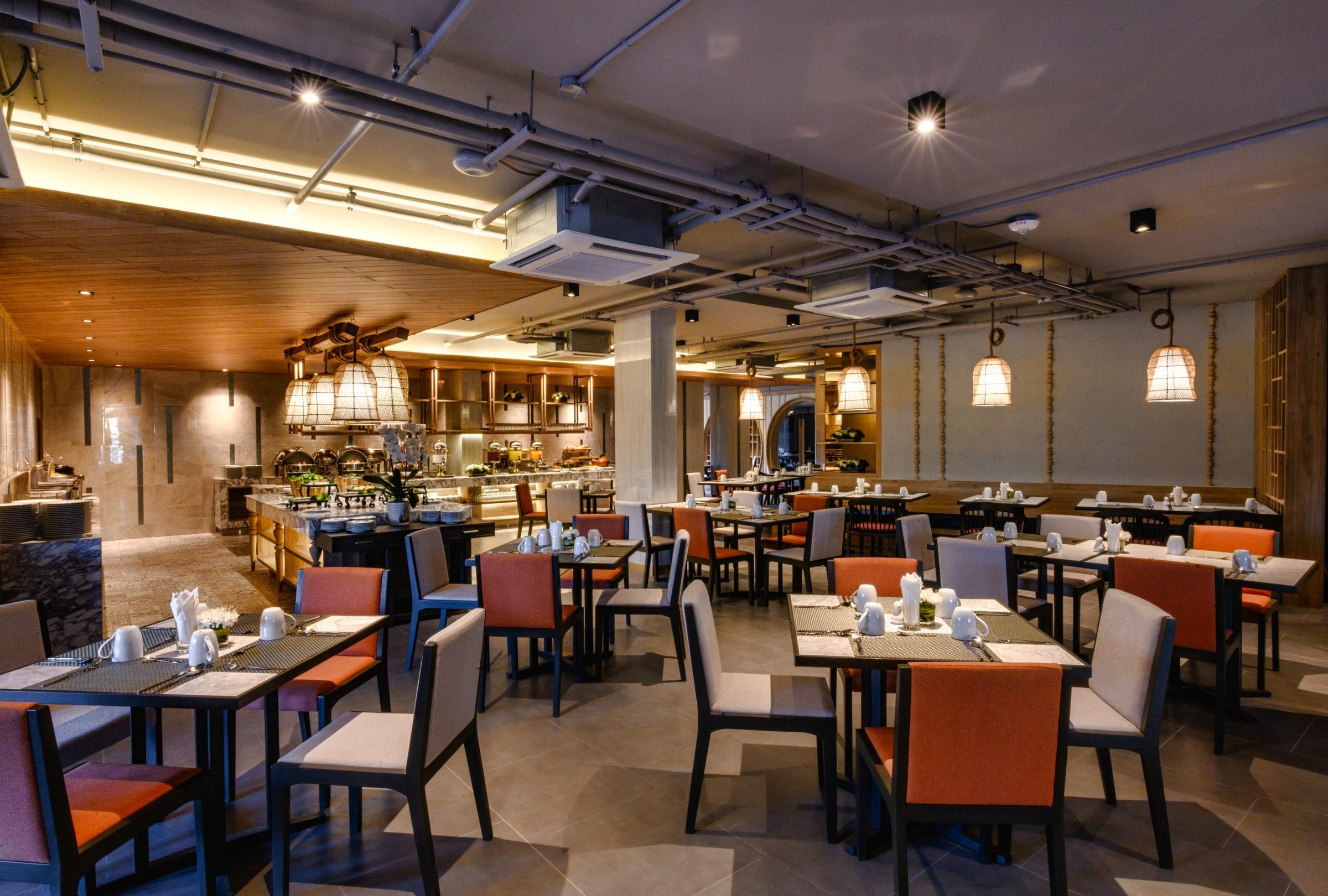 Isanook & Hotel Hua Hin