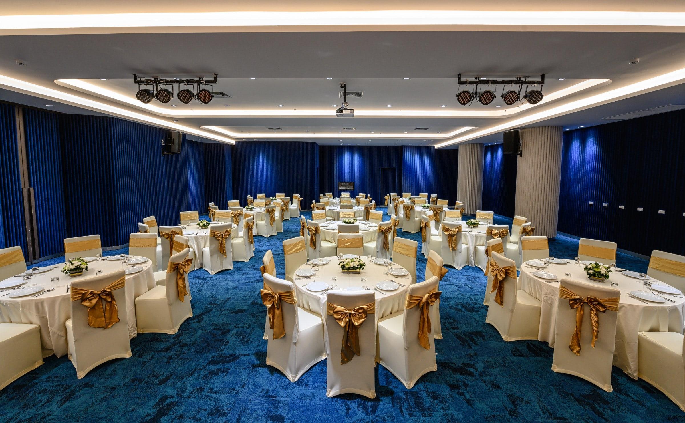 Hotel Isanook & Hua Hin