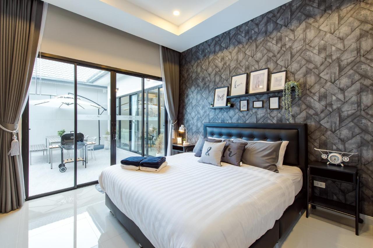 Kin Pool - Villa Hua Hin