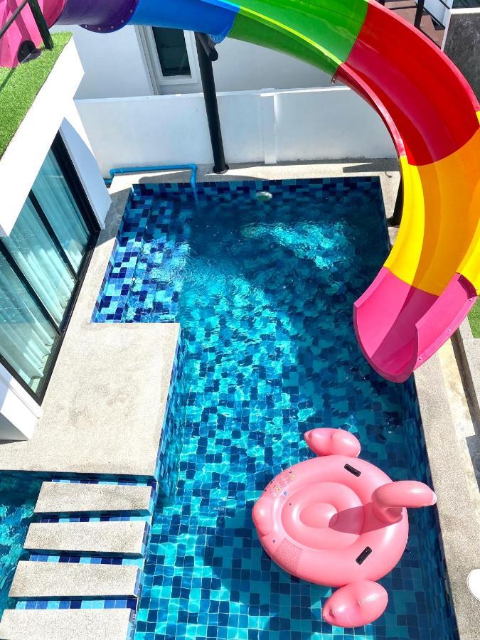 Pool Modern Cool - Fill Feel