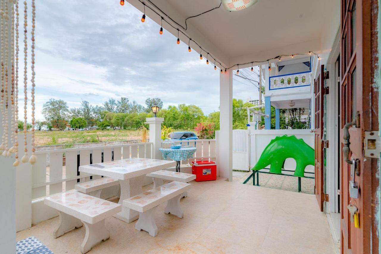 เลทซี&กรีนเวฟ พูลวิลล่า เดินลงทะเล100เมตร Let's Sea & Greenwave Hua-hin Pool Walk To 100m