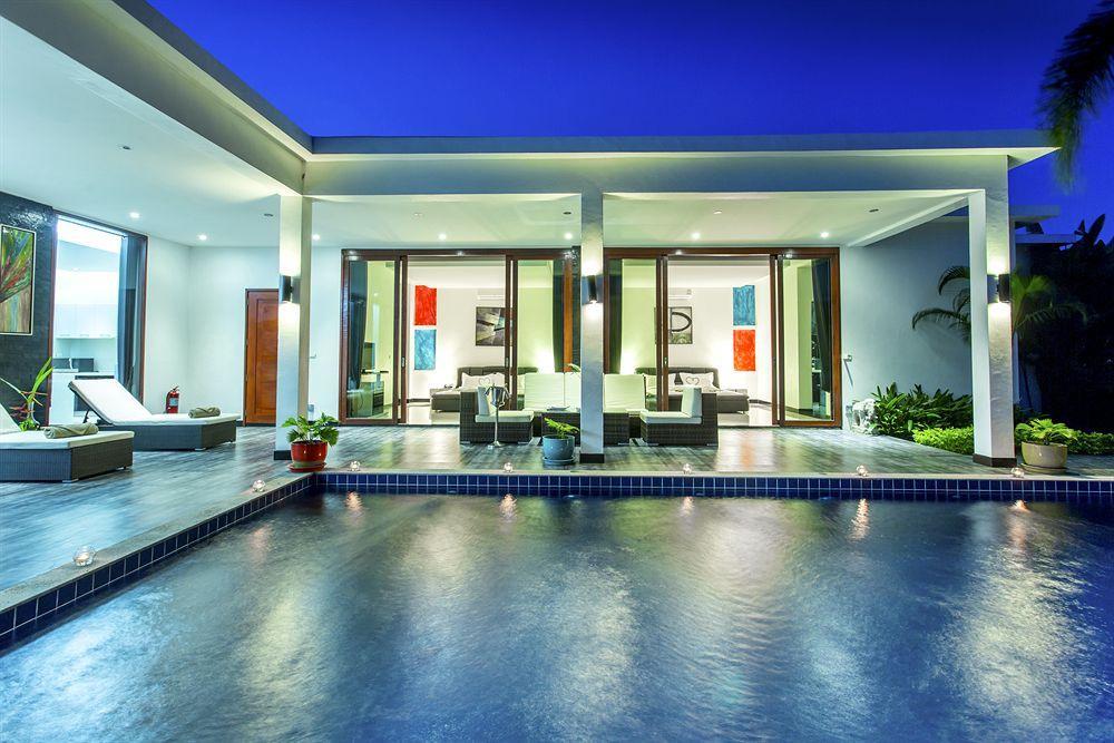 Lotus & Khu nghỉ mát 4*