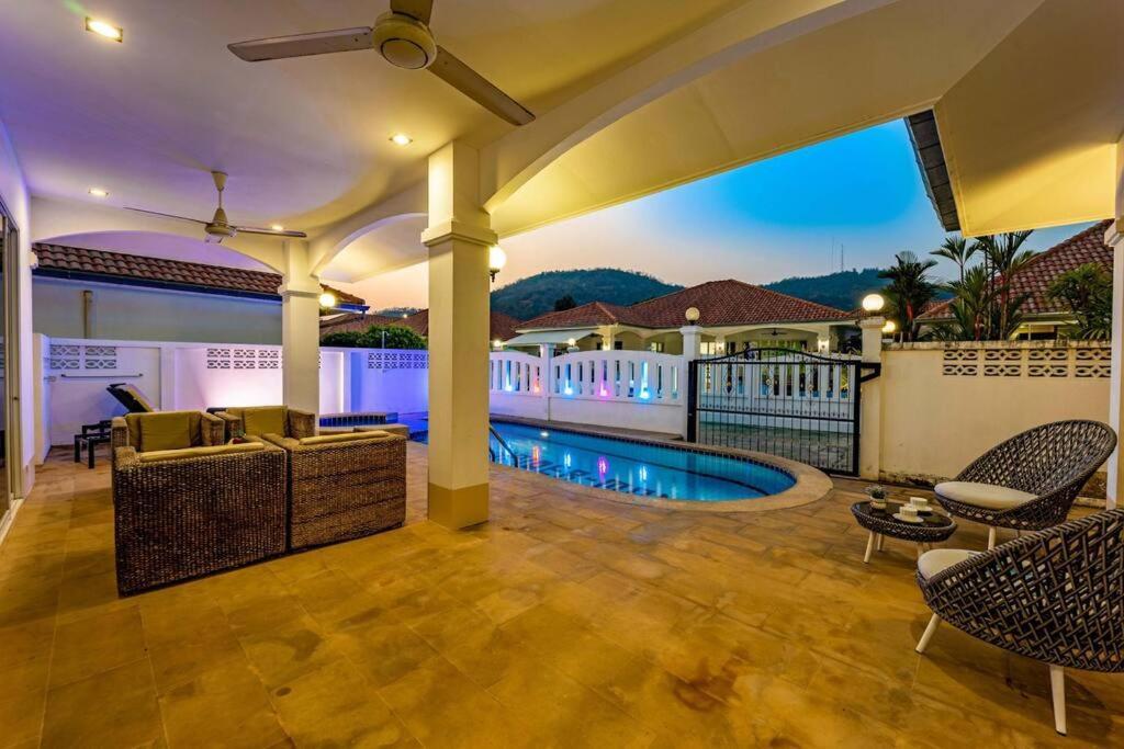 Villa Private 4 Bedroom Pool Ng411 HHQ