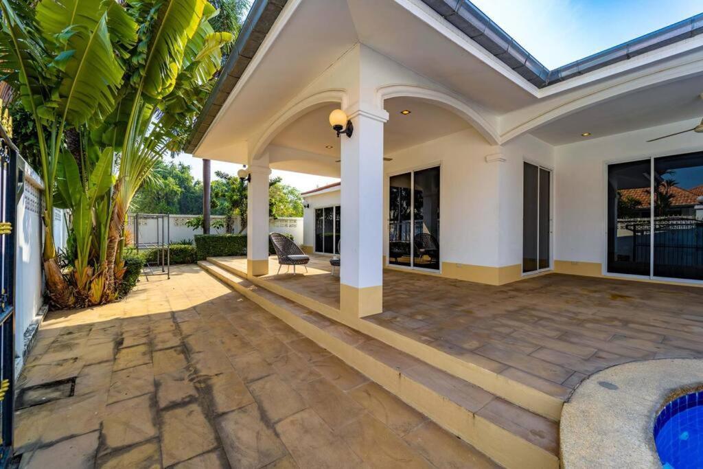 Private 4 Bedroom Pool Ng411 Villa HHQ