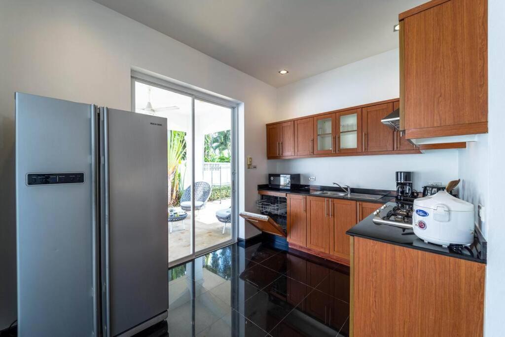 Private 4 Bedroom Pool Ng411 HHQ
