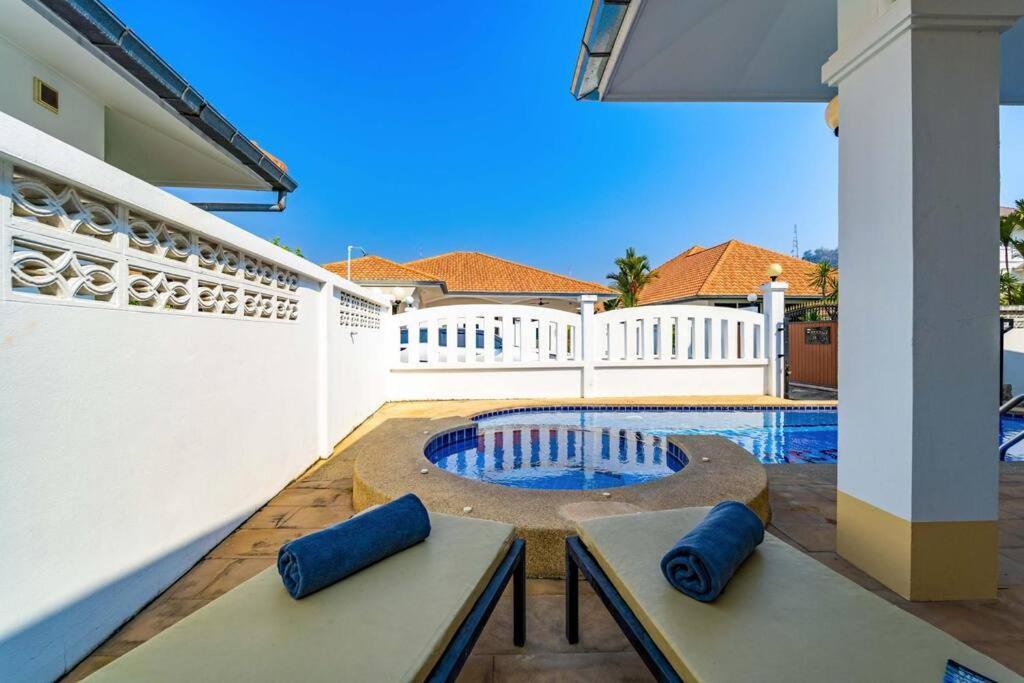 Private 4 Bedroom Pool Ng411 * HHQ