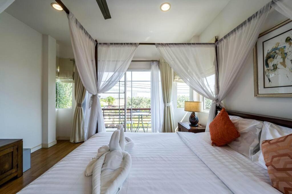 Villa 3 Bedroom Pool In Great Location Stv Hua Hin