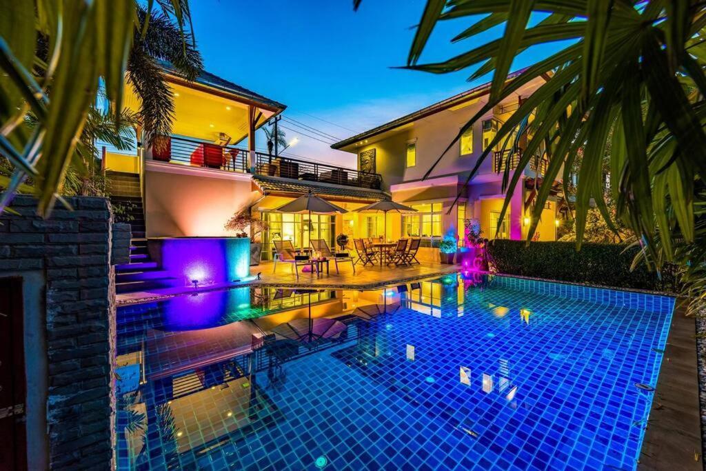 Villa 3 Bedroom Pool In Great Location Stv