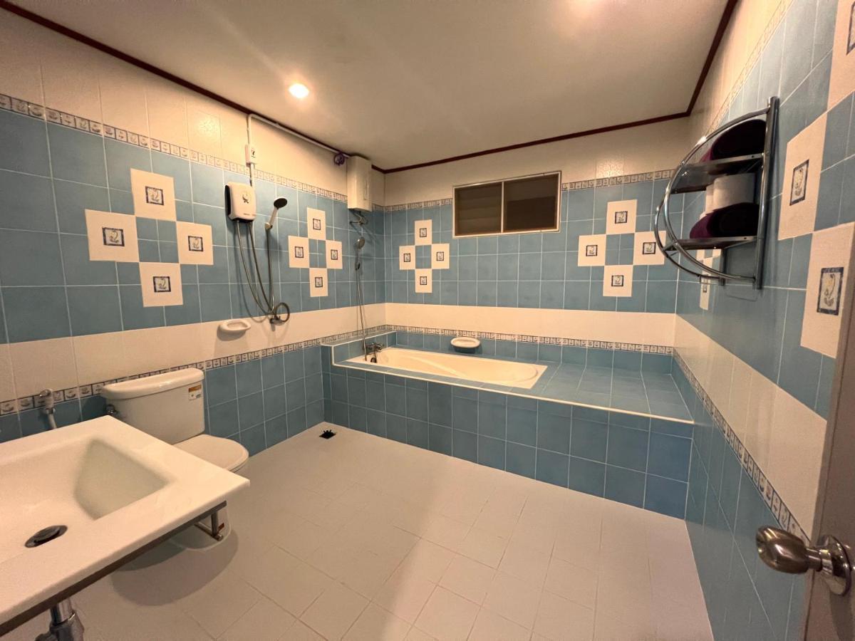 Rose Garden Soi 88 * Hua Hin