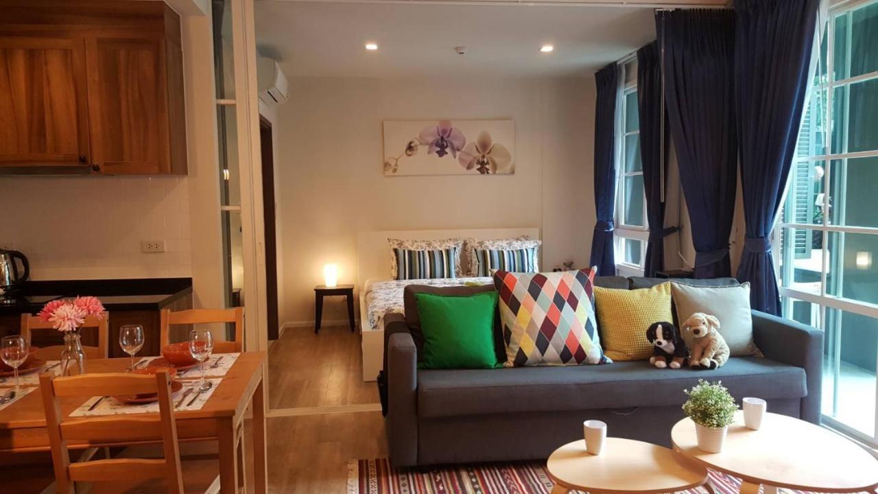 Pool Access 2 Bedrooms Autumn A116 HHQ