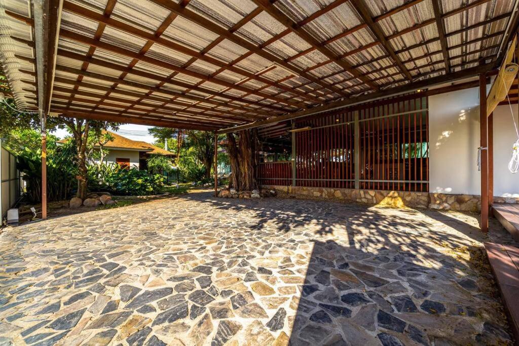 Secluded Oasis For Family And Friends Bm5 Villa