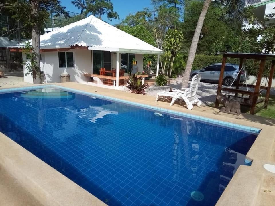 Nicha Pool Villa