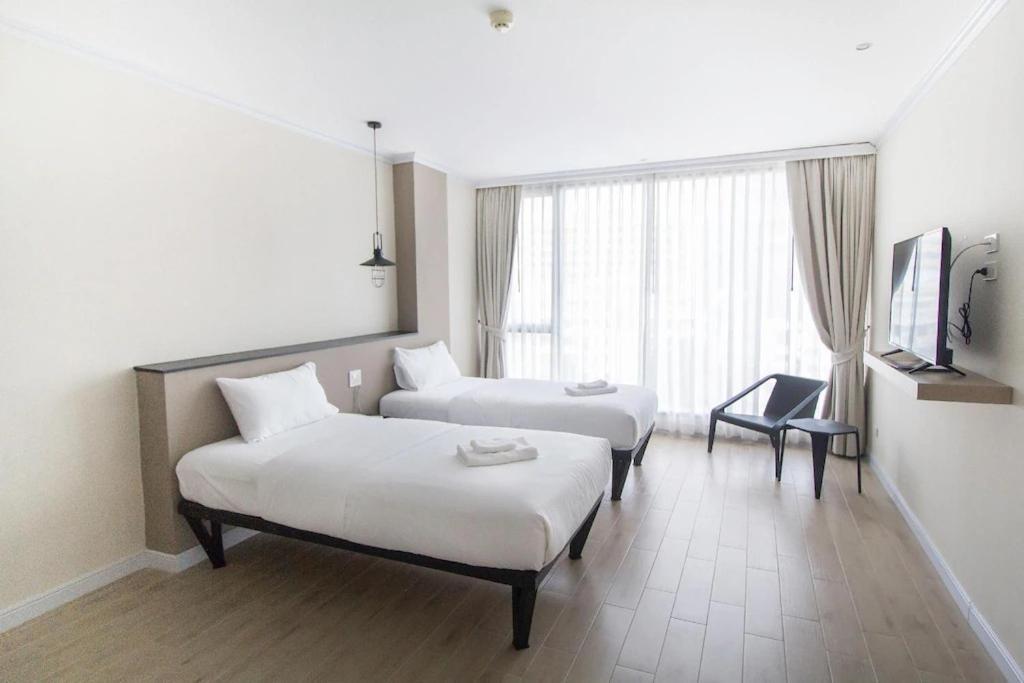 The Corner Hotel 3*