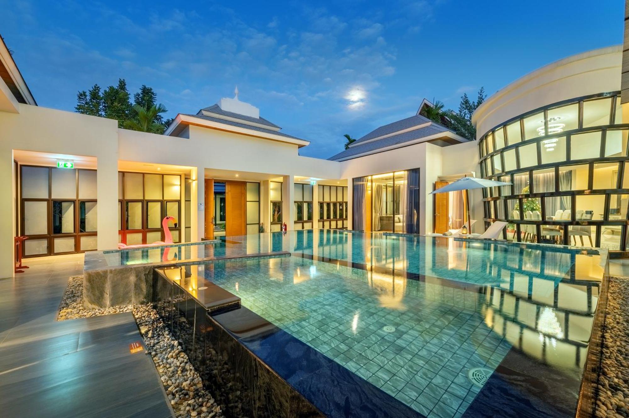 Phukalini Luxury Pool & Onsen Hua Hin