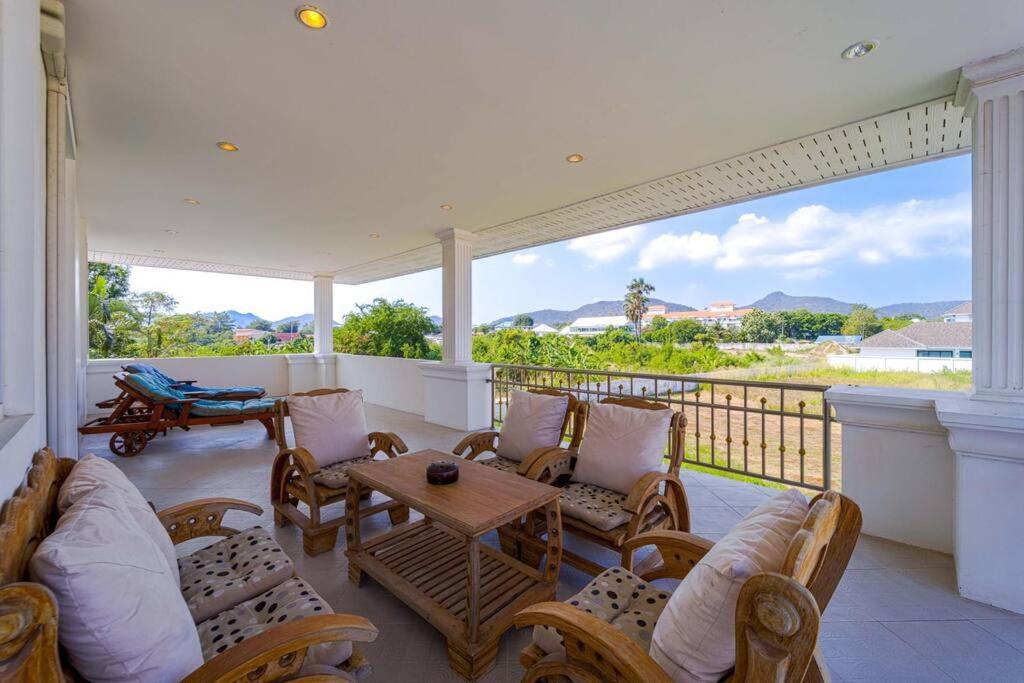 Luxurious 5-bedroom Private Pool Villa! Pv6 * Hua Hin