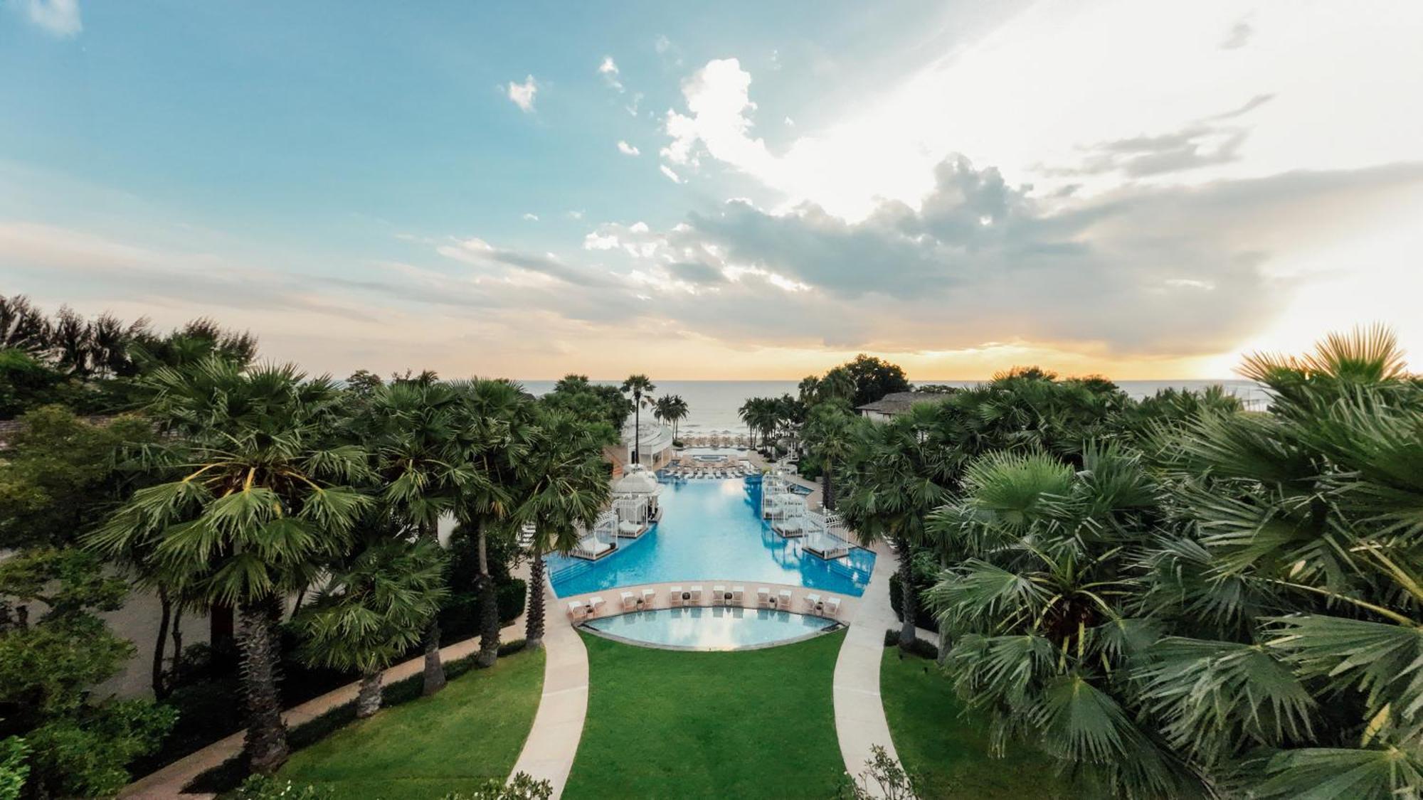 Intercontinental By Ihg