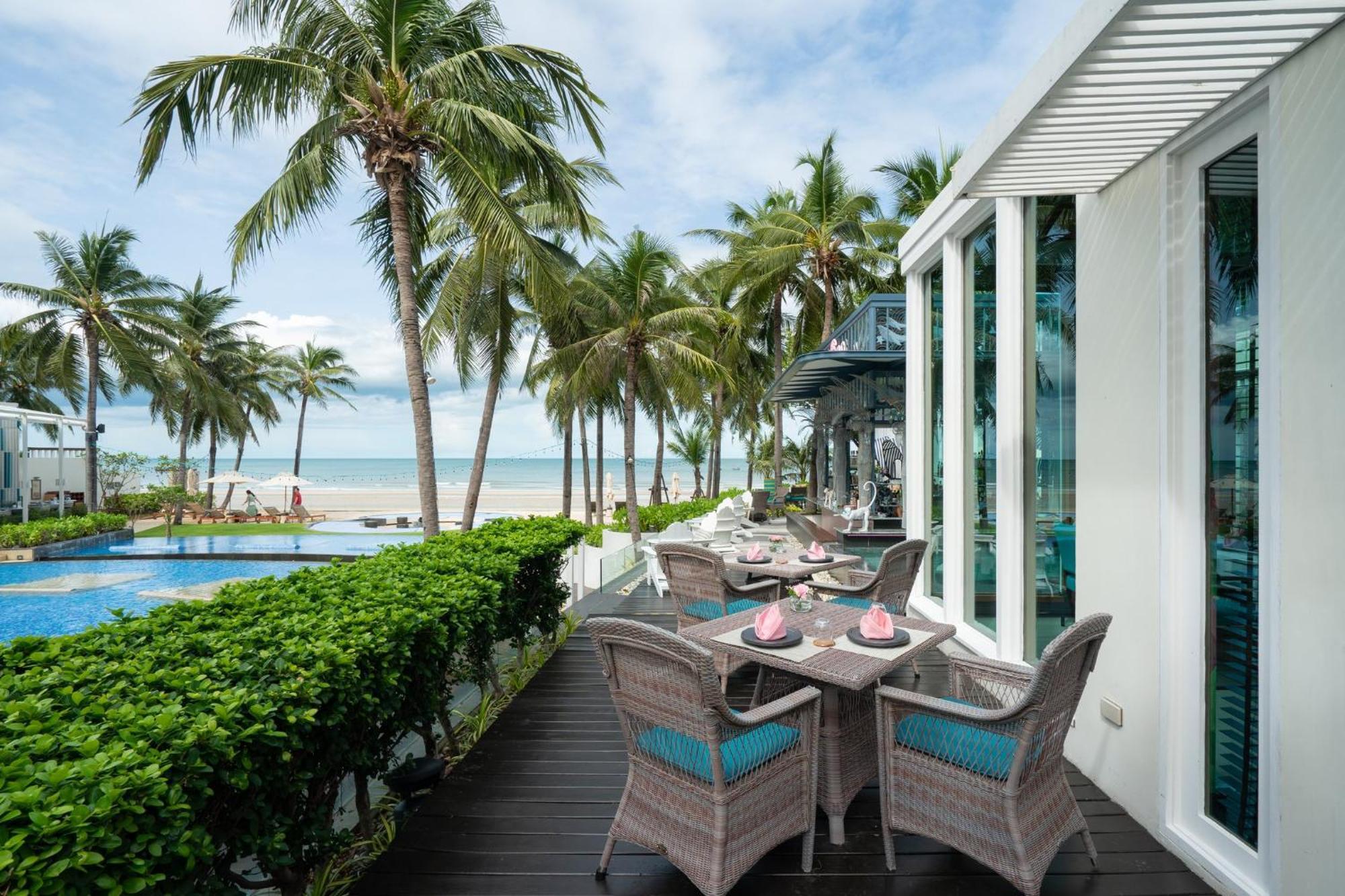 Intercontinental By Ihg 5*