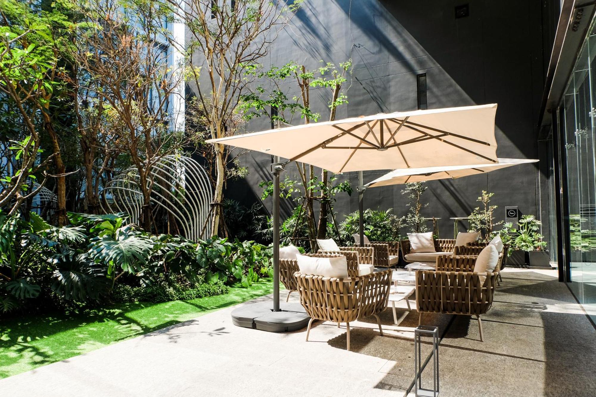 Dusitd2 Hotel HHQ