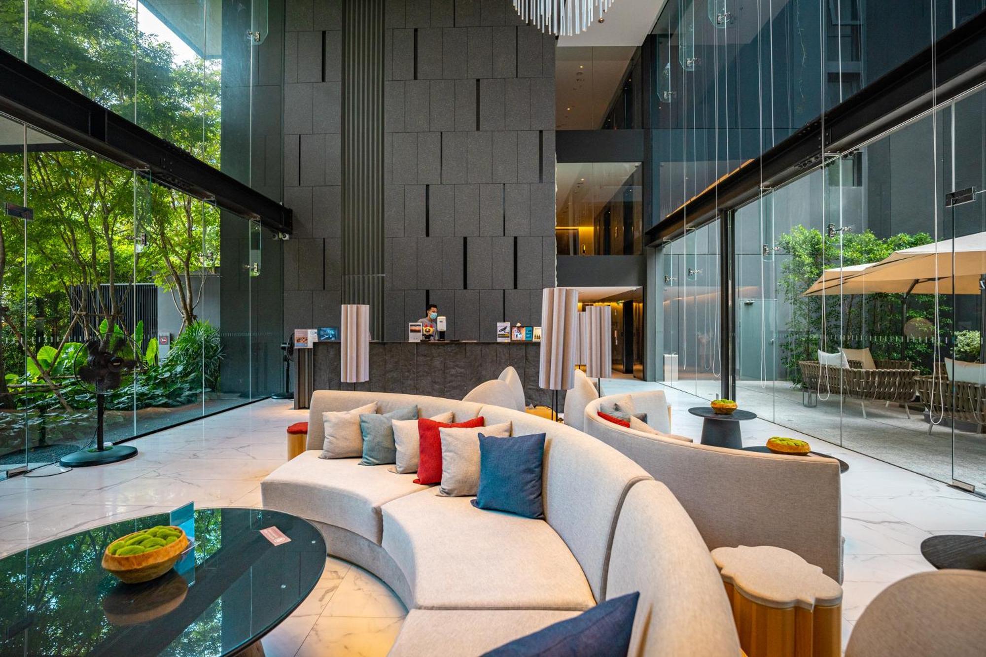 Hotel Dusitd2 4*