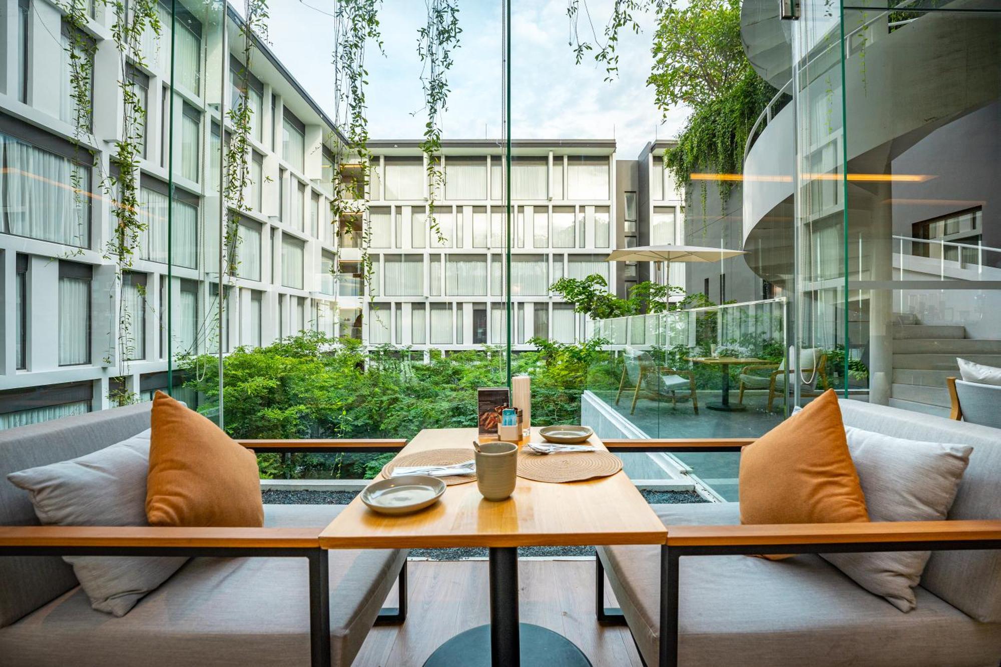 Hotel Dusitd2 4*