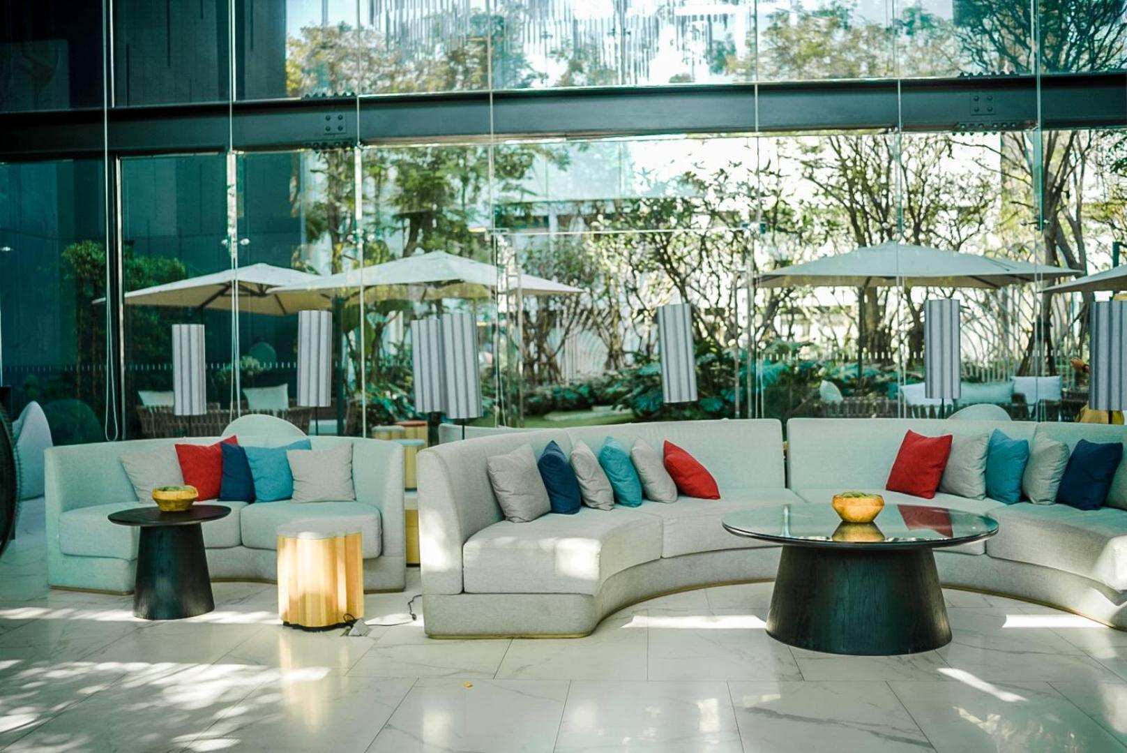 Hotel Dusitd2 4*