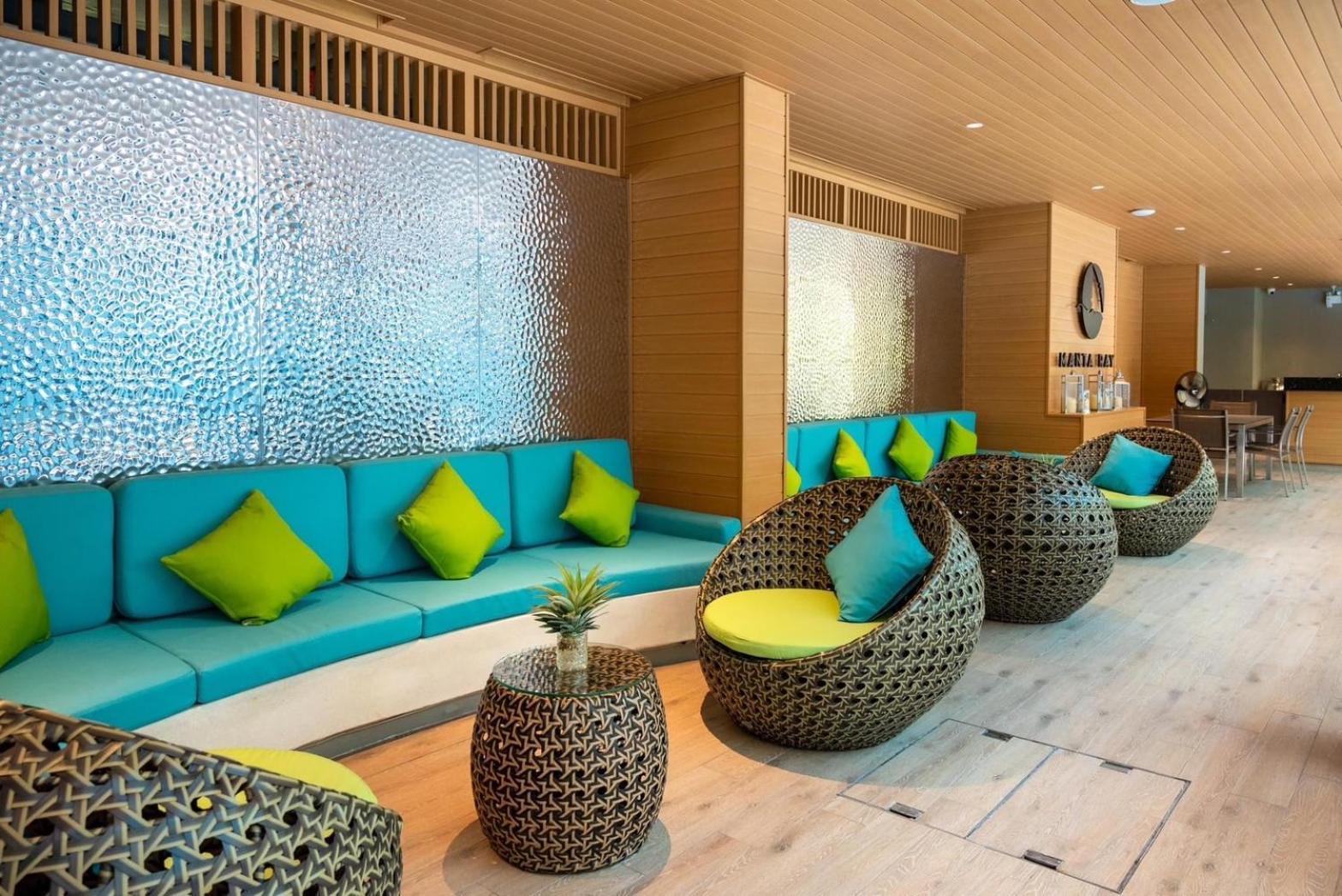 Maven Stylish Hotel
