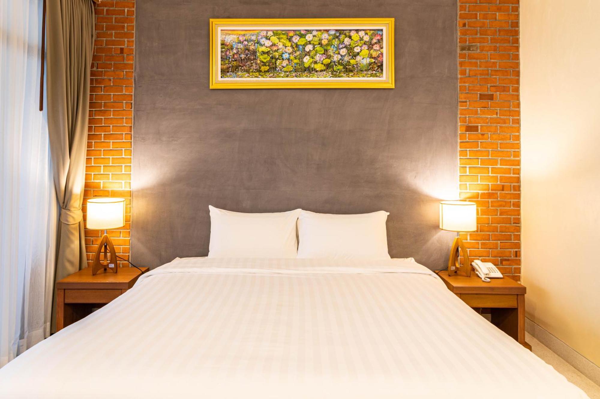 Hotel Sea Sun By Jc Kevin &
