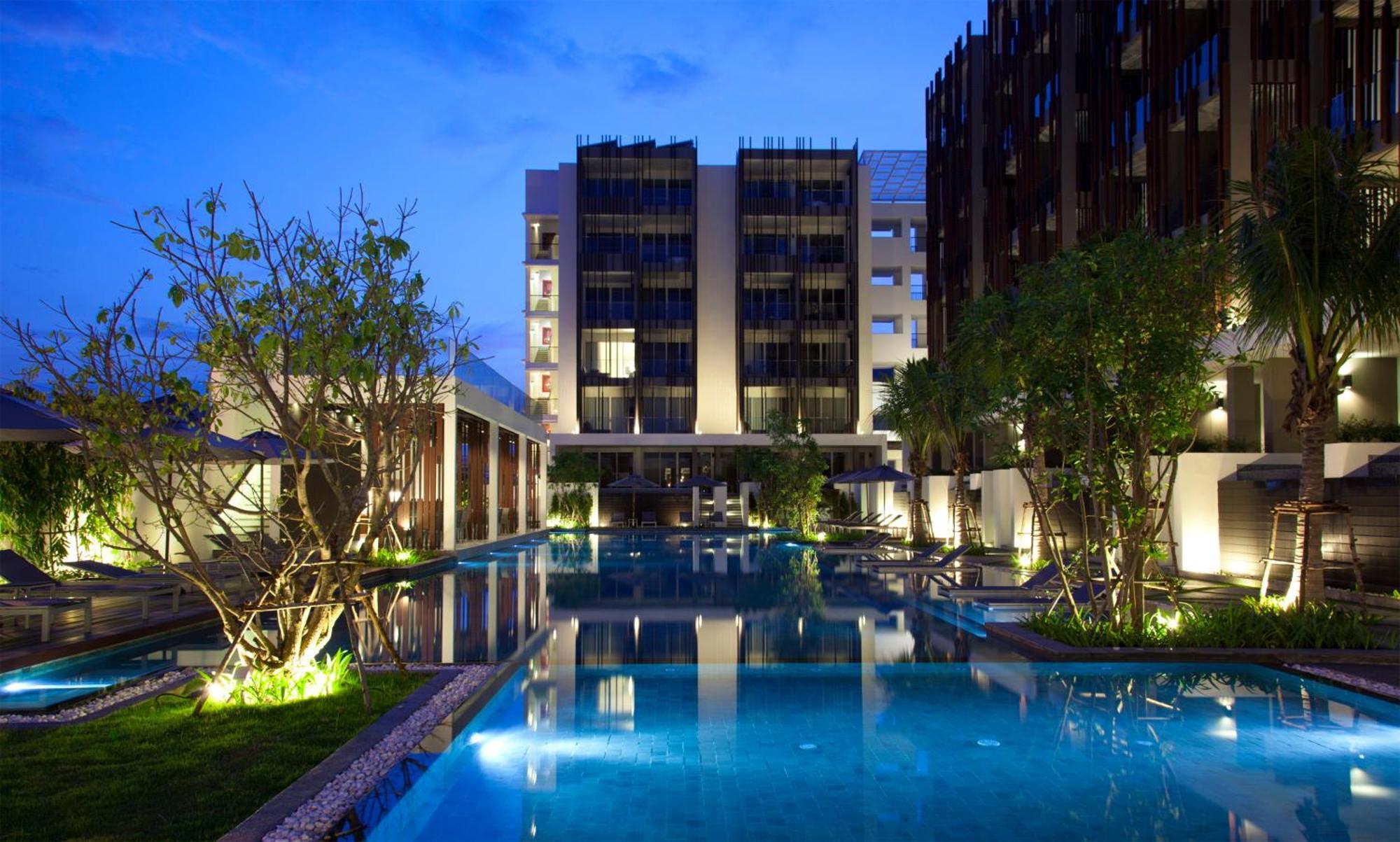 Hotel G & Mall 4*