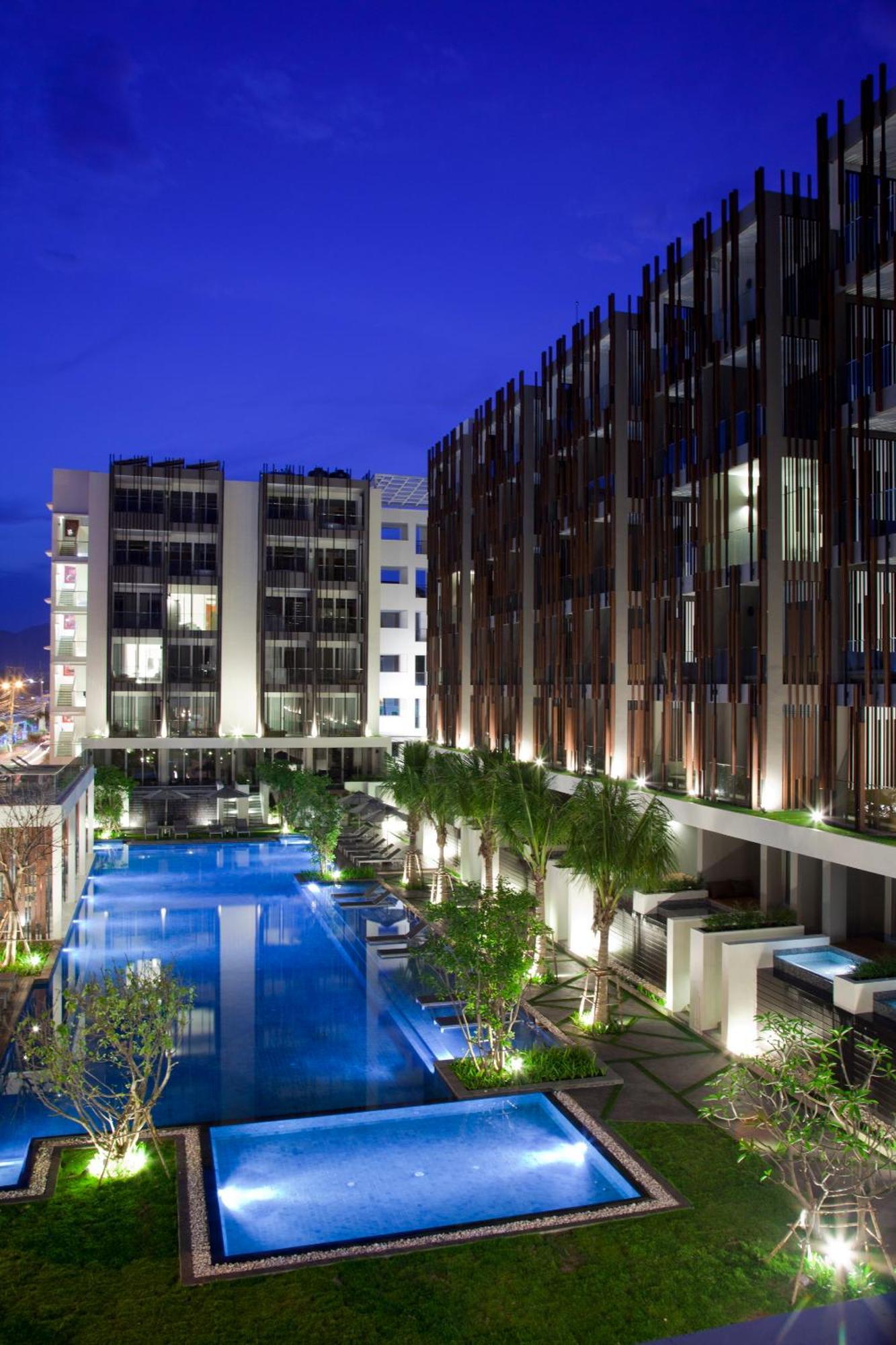 Hotel G & Mall 4*