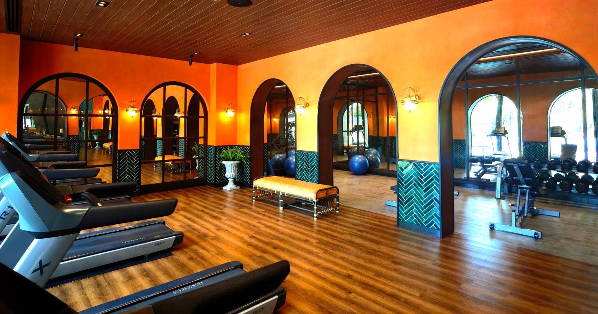 Khách sạn hẻo lánh Lahabana *