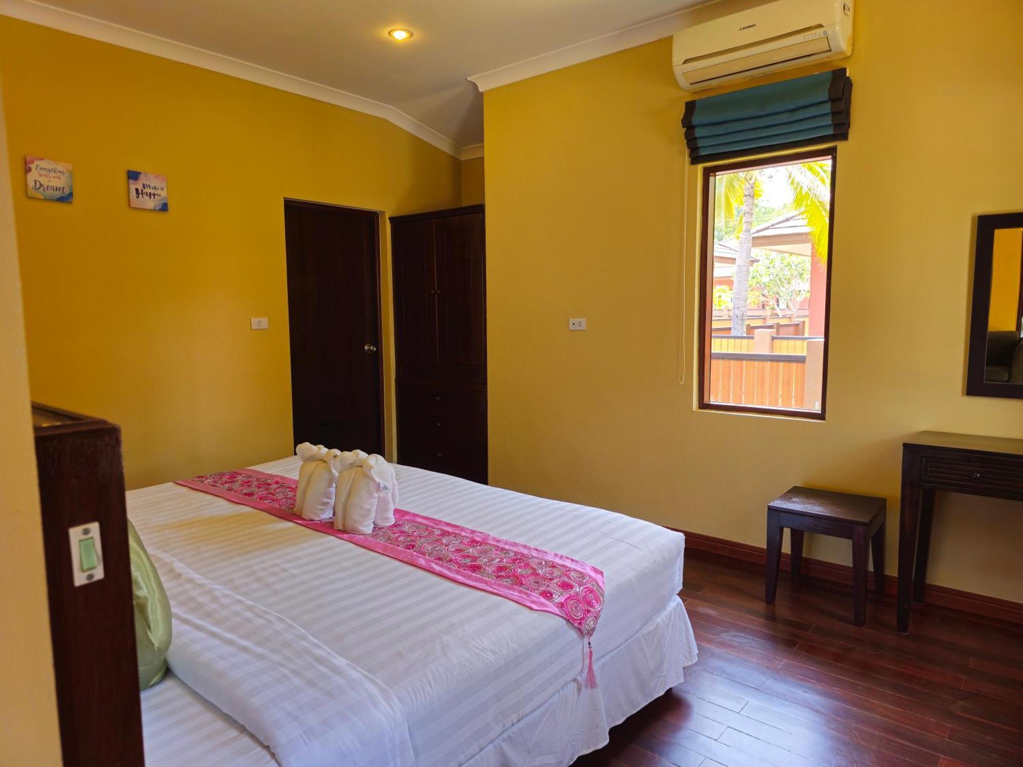 Baan Mesuk And Hua Hin