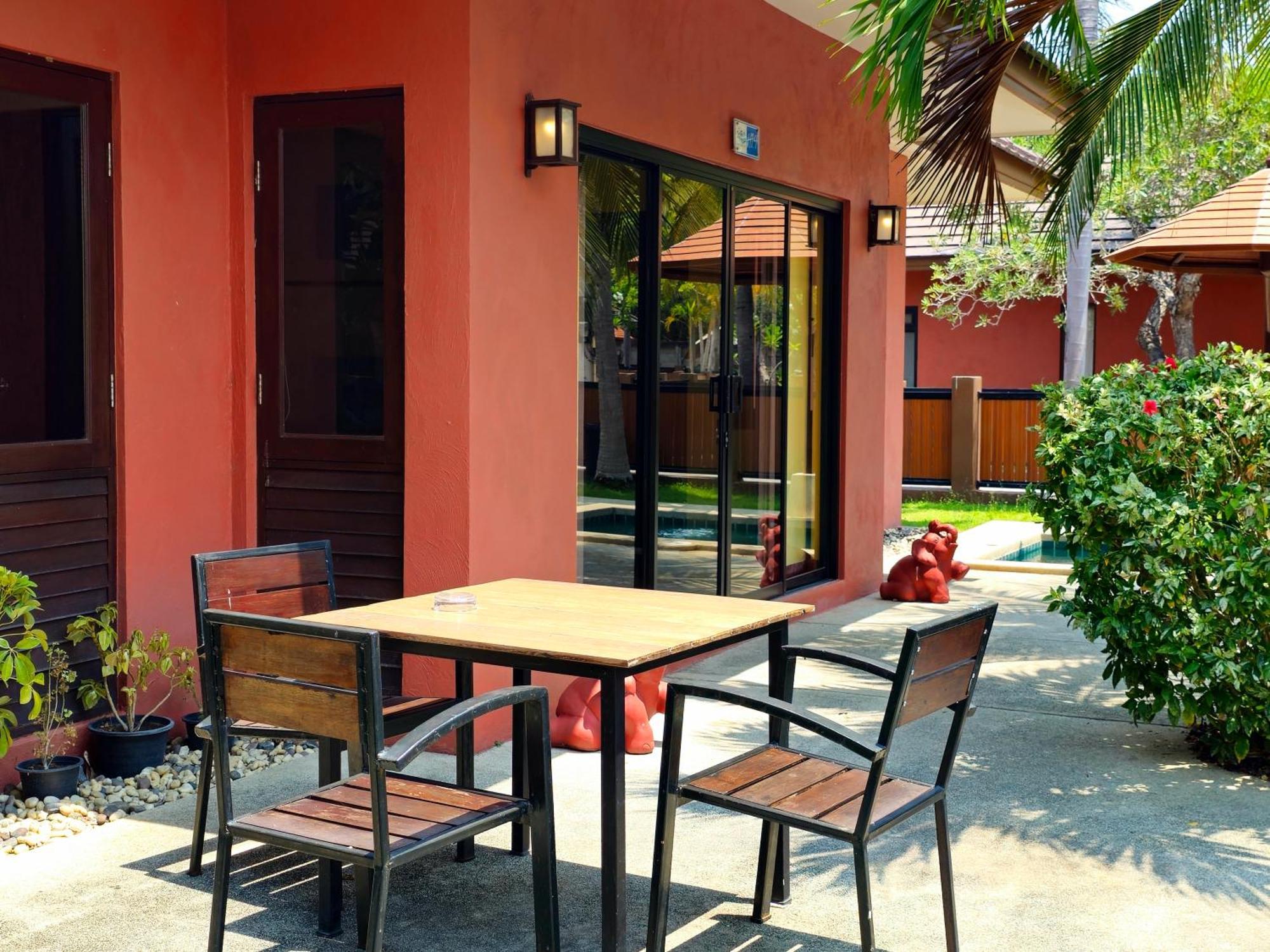 Baan Mesuk And