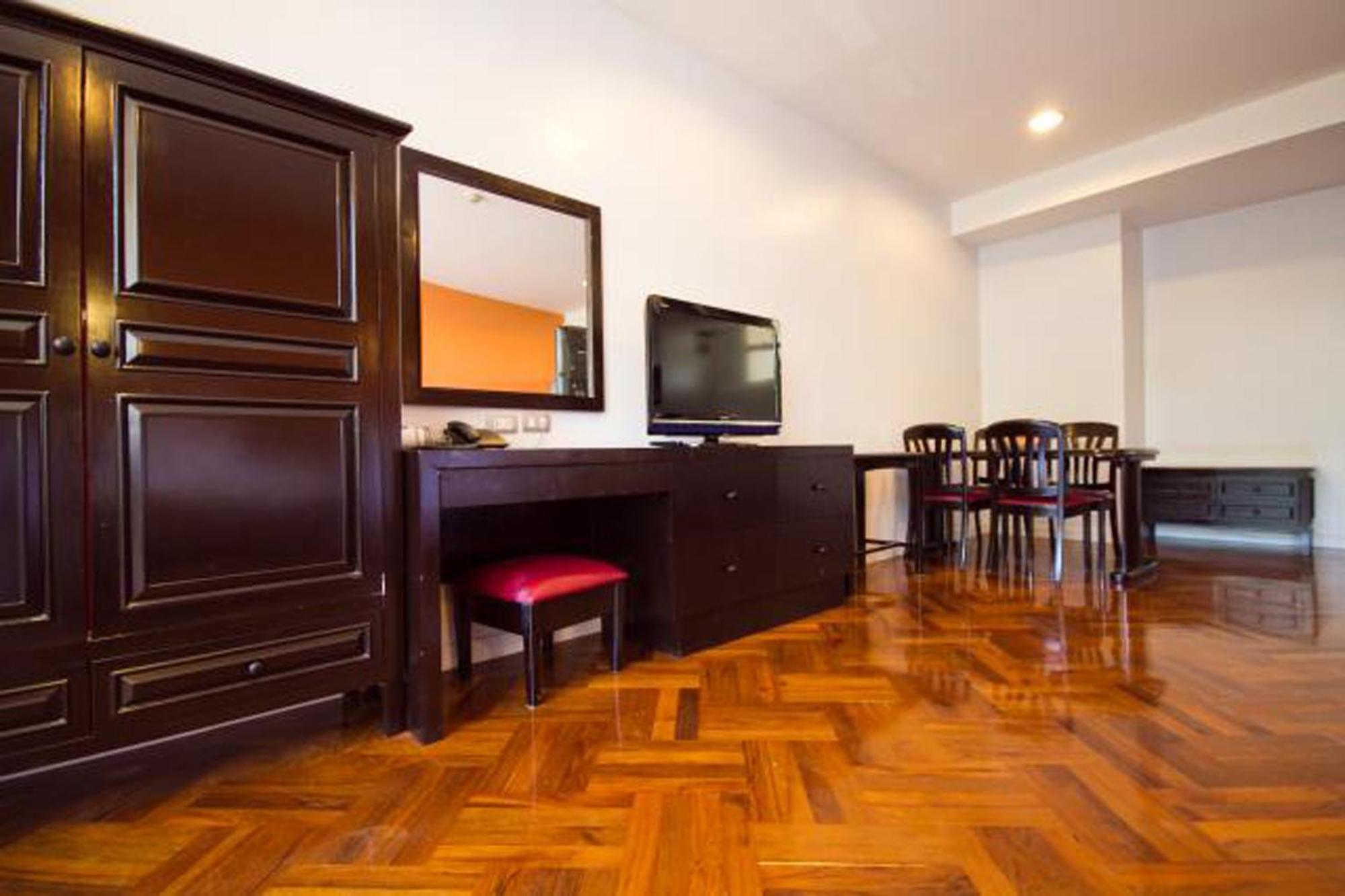 Chom View Hotel, 3*
