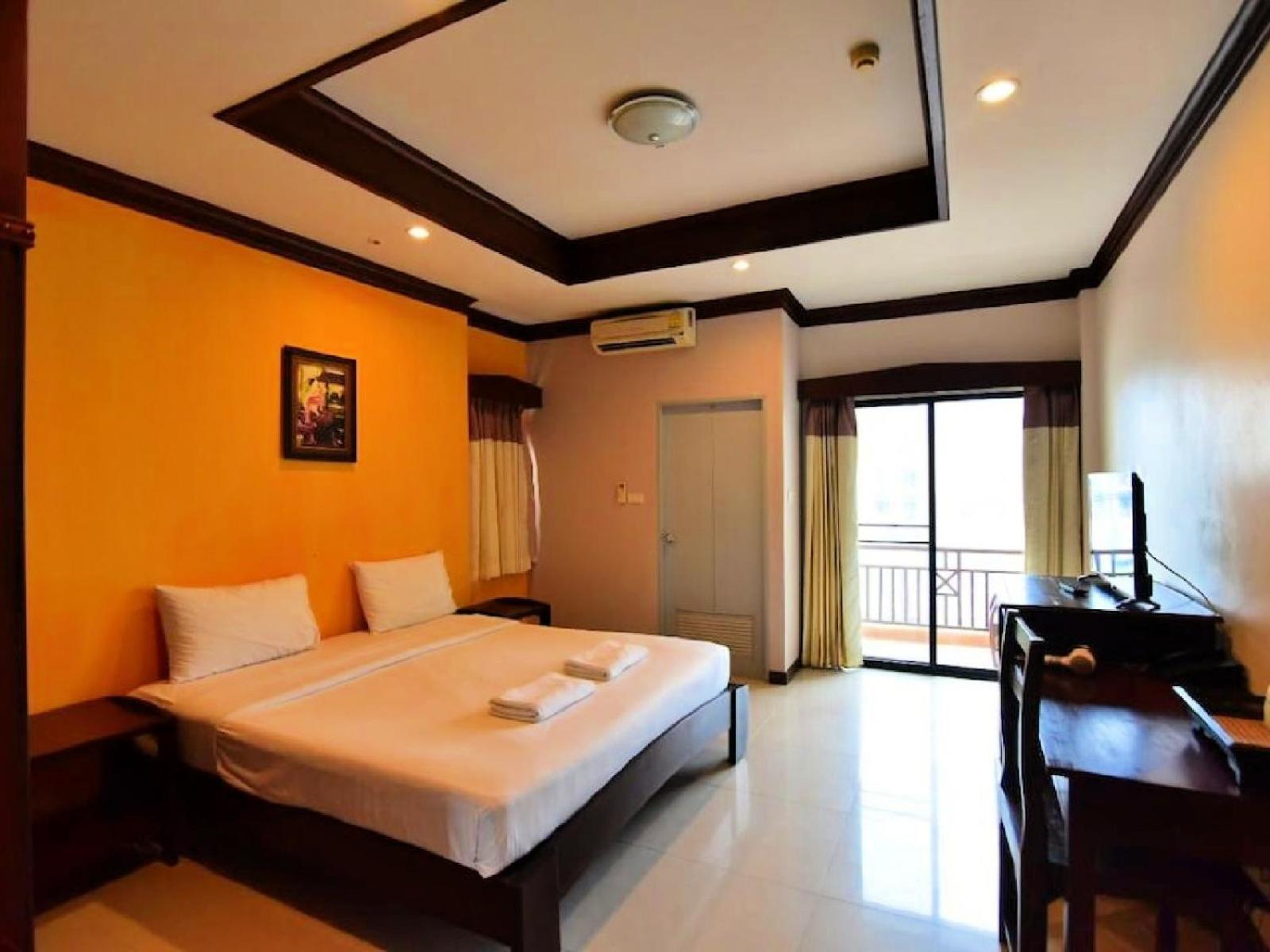Narawan Hotel,