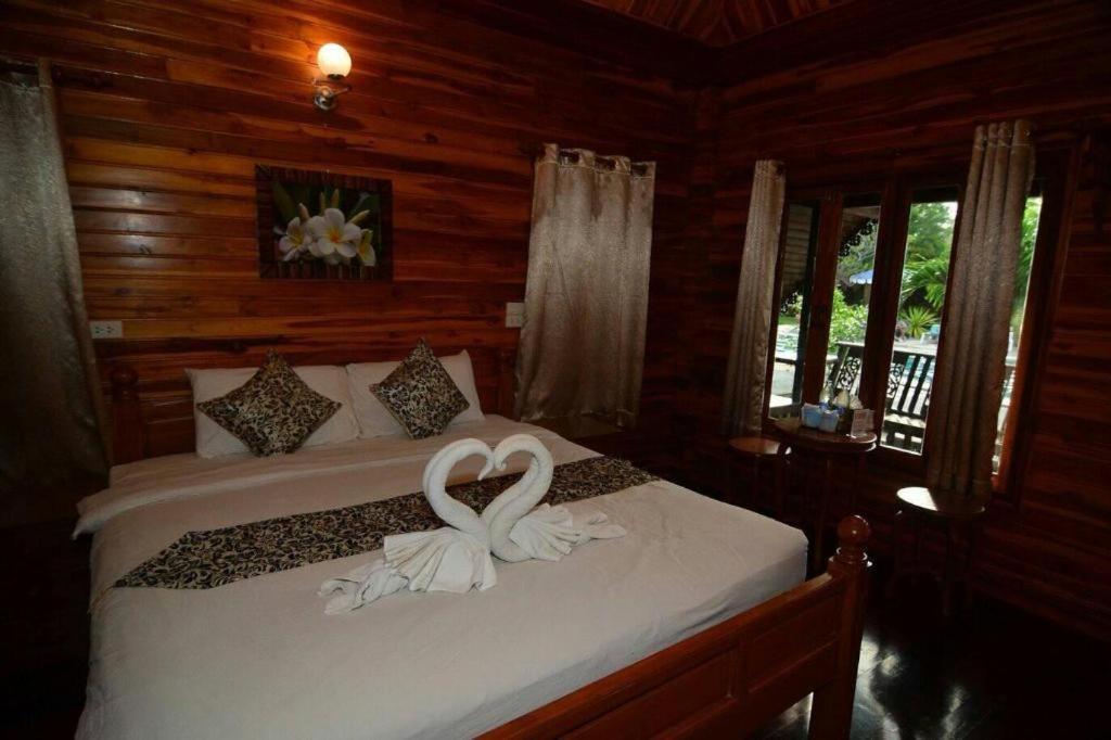 Resort Srisawat 3*