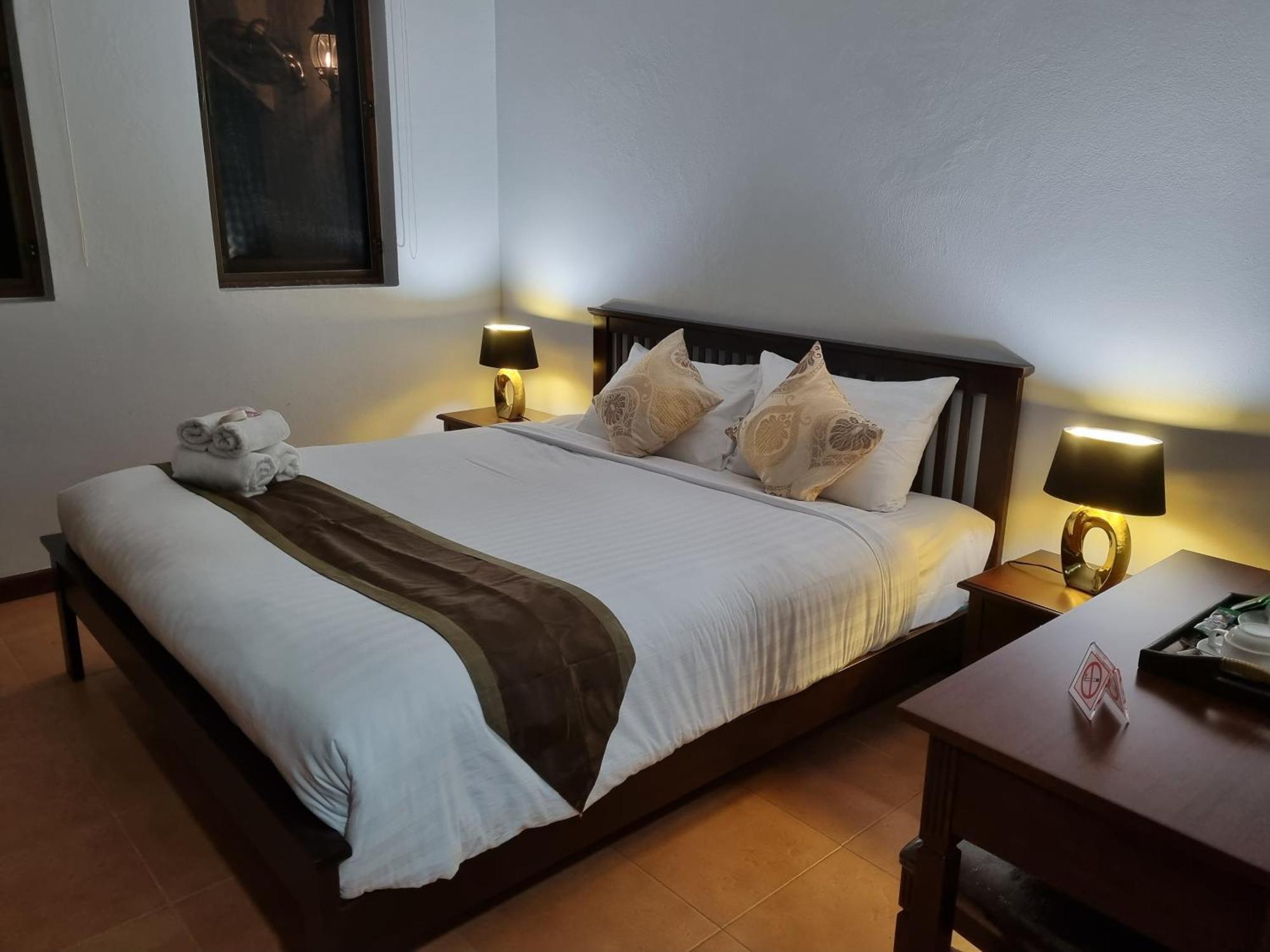 Meyers * Hua Hin