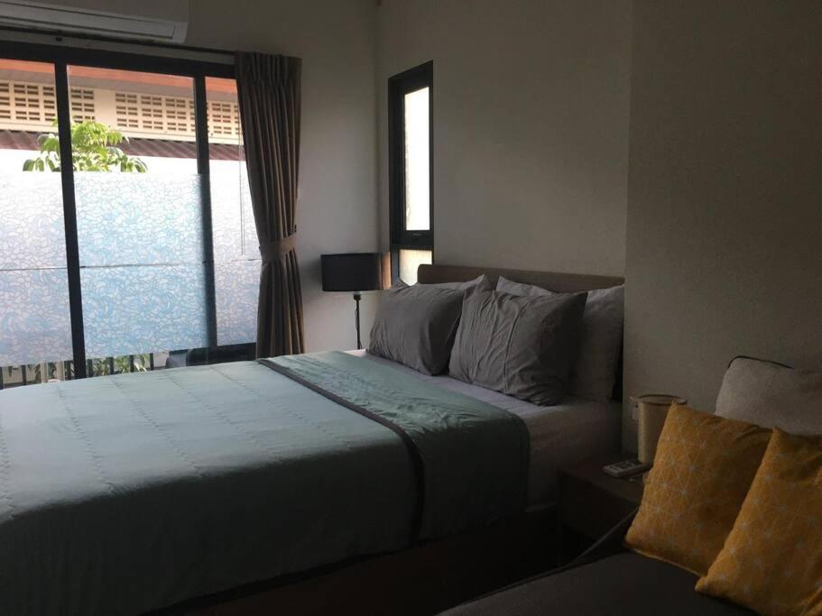 Apartment Near The Mall HHQ