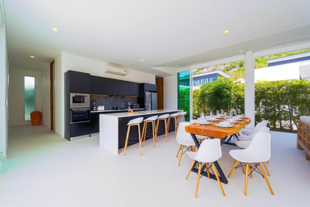 Vakantiehuis Modern 4 Bed Private Pool - Kh-b6 *